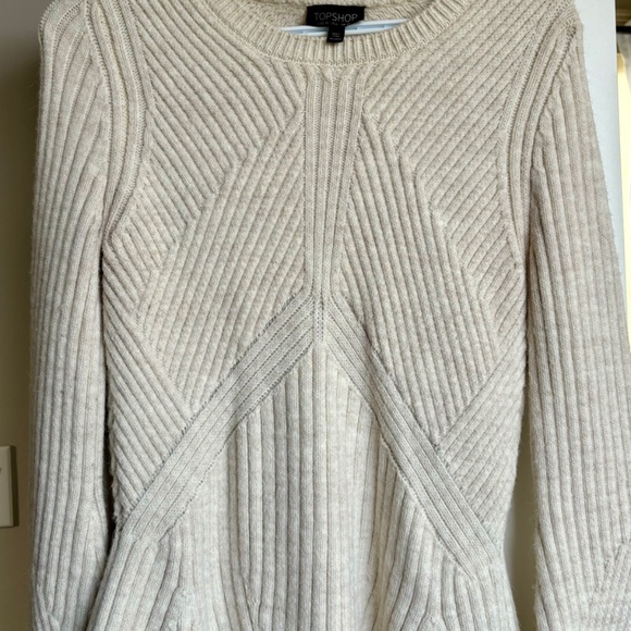 Topshop Peplum Sweater - Picture 5 of 5